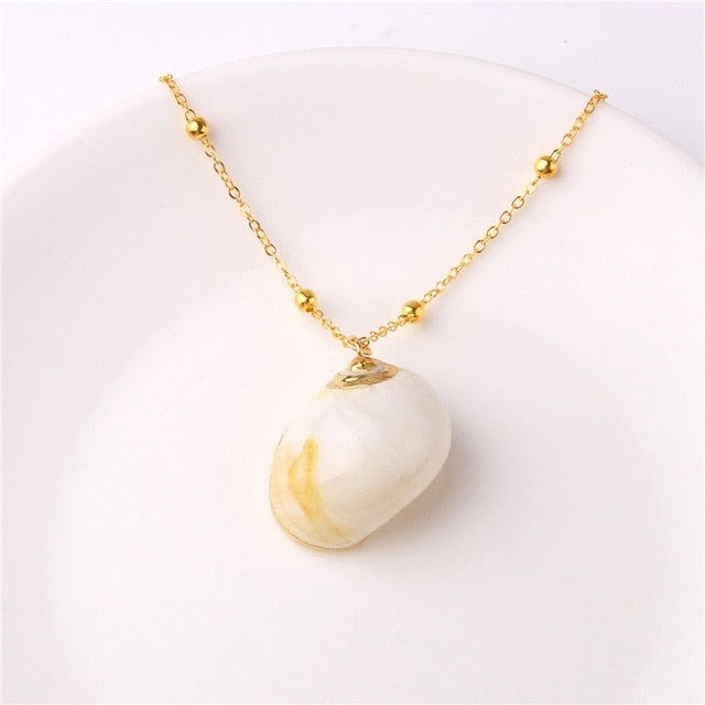 Boho Conch Shell Necklace Sea Beach Shell Chain Pendant Necklace For Women Collier Femme Shell Cowrie Summer Jewelry Bohemian