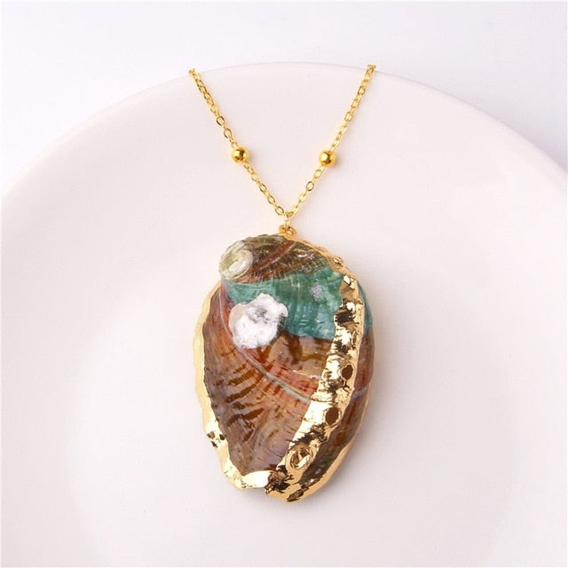 Boho Conch Shell Necklace Sea Beach Shell Chain Pendant Necklace For Women Collier Femme Shell Cowrie Summer Jewelry Bohemian